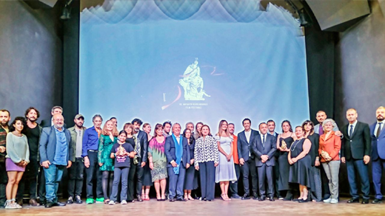 Antakya 10. Uluslararası Film Festivali  Altın Defne Ödülleri Sahiplerini Buldu