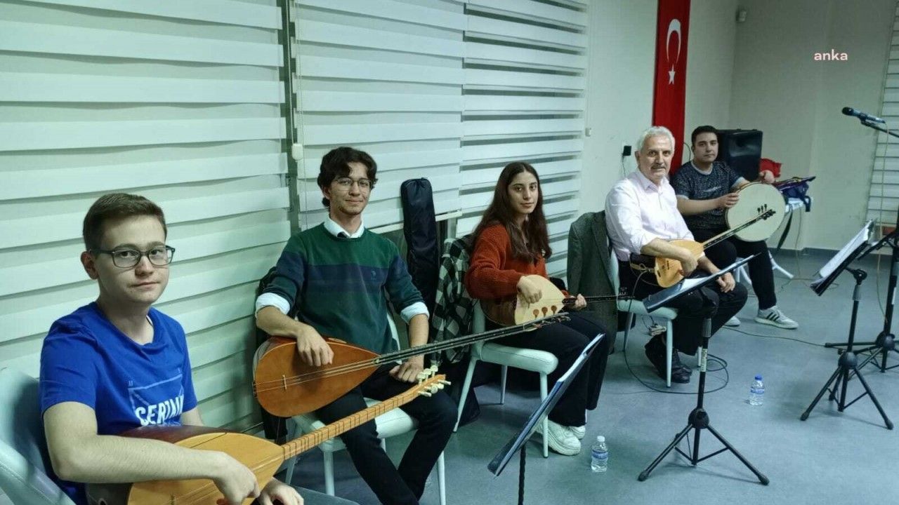 Bozüyük Belediyesi THM Korosu’ndan “Su Gibi Aziz” Konseri