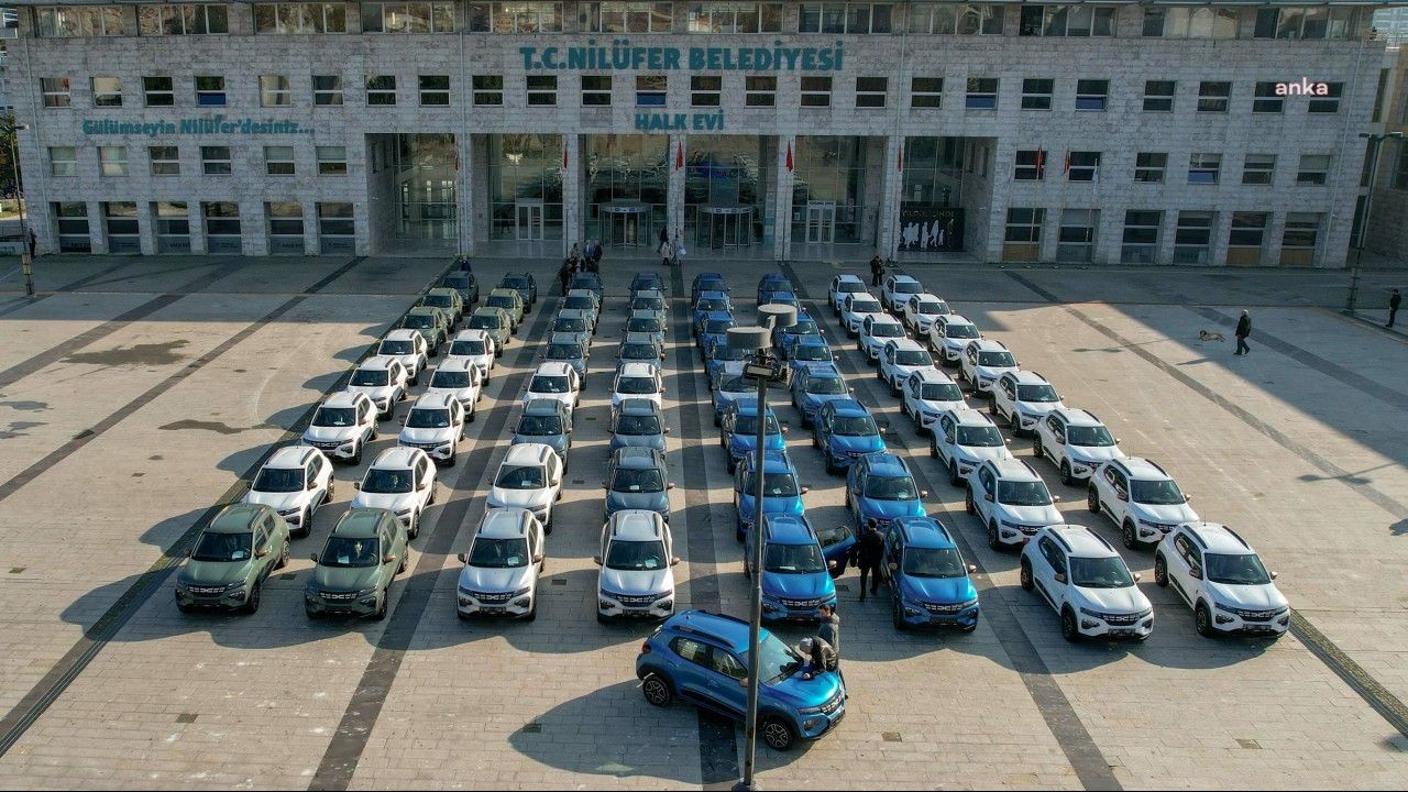 Nilüfer Belediyesi Araç Filosunu Çevre Dostu Araçlarla Yeniledi