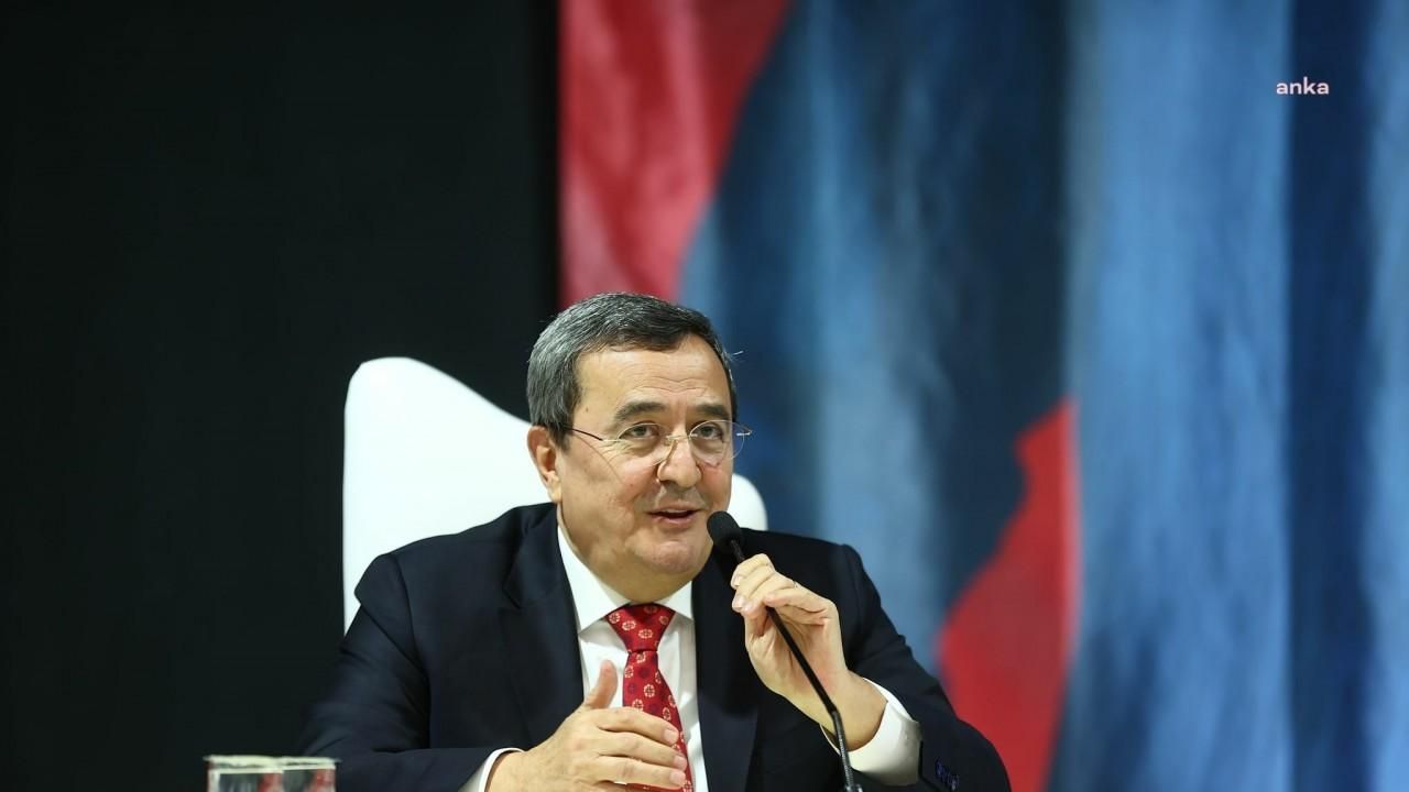 Konak Belediye Başkanı Abdül Batur, Belediye Meclisiyle Vedalaştı