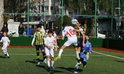 Karşıyaka'da Futbol Rüzgarı Esti