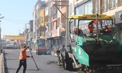 Mersin Büyükşehir, Asfalt Çalışmalarına Devam Ediyor