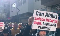 Can Atalay'ın Milletvekilliğinin Düşürülmesi Fındıklı'da Protesto Edildi