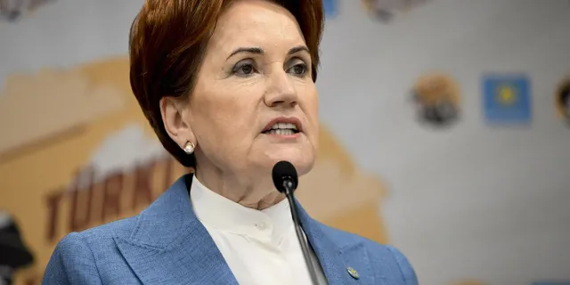 Meral Akşener seçim startını  Edirne' den verdi