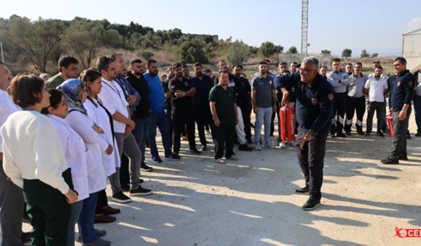 İtfaiye’den Defne Devlet Hastanesinde Yangın Tatbikatı